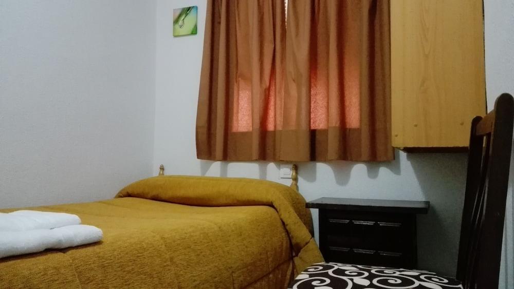 Hostal Santa Barbara Σορία Εξωτερικό φωτογραφία