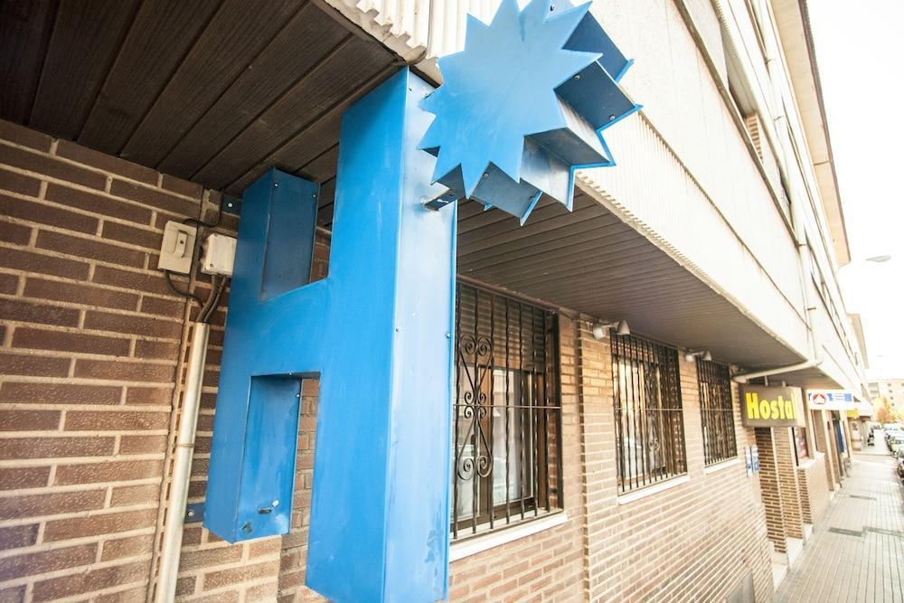 Hostal Santa Barbara Σορία Εξωτερικό φωτογραφία
